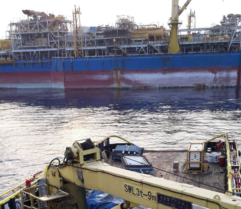 ggtechserv's tweet image. #lloydsregister #dnvgl #abseagle #bureauveritas  #classnk #shipmanagement #shipinspection Both cofferdam/habitat units arrive onsite in West Africa. First unit installed by our diving team &amp;amp; second unit remains on our service vessel awaiting deployment. 😀🙌