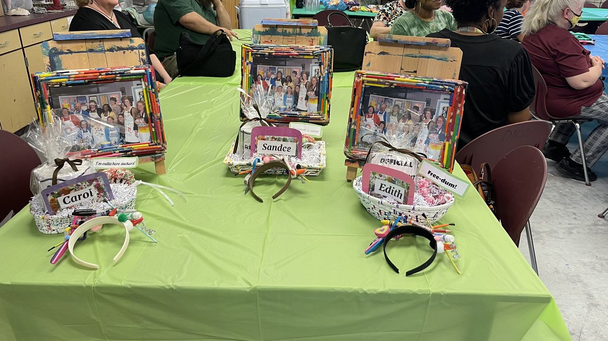 Dr. Joleen Neighbours (@drjneighbours) on Twitter photo Our wonderful art department celebrated these lovely ladies retirement today! <a href="/SufVAschools/">Suffolk Public Schools</a> <a href="/SPS_FPA/">SPS Fine and Performing Arts</a> appreciates all you have done Mrs Darden <a href="/KFMSjaguars757/">King’s Fork Middle School</a> and Mrs Payton <a href="/EaglesFbes/">@fbes_eagles</a>. Truly wonderful people who put students first ❤️❤️. We will miss you!!! #artsmatter Our wonderful art department celebrated these lovely ladies retirement today! <a href="/SufVAschools/">Suffolk Public Schools</a> <a href="/SPS_FPA/">SPS Fine and Performing Arts</a> appreciates all you have done Mrs Darden <a href="/KFMSjaguars757/">King’s Fork Middle School</a> and Mrs Payton <a href="/EaglesFbes/">@fbes_eagles</a>. Truly wonderful people who put students first ❤️❤️. We will miss you!!! #artsmatter