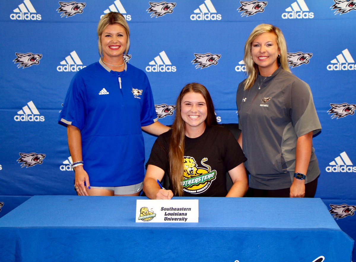 colinathletics's tweet photo. SOFTBALL | Blanchard Signs with Senior College

https://t.co/IkwW3K19PJ https://t.co/1umooqKZ8Z