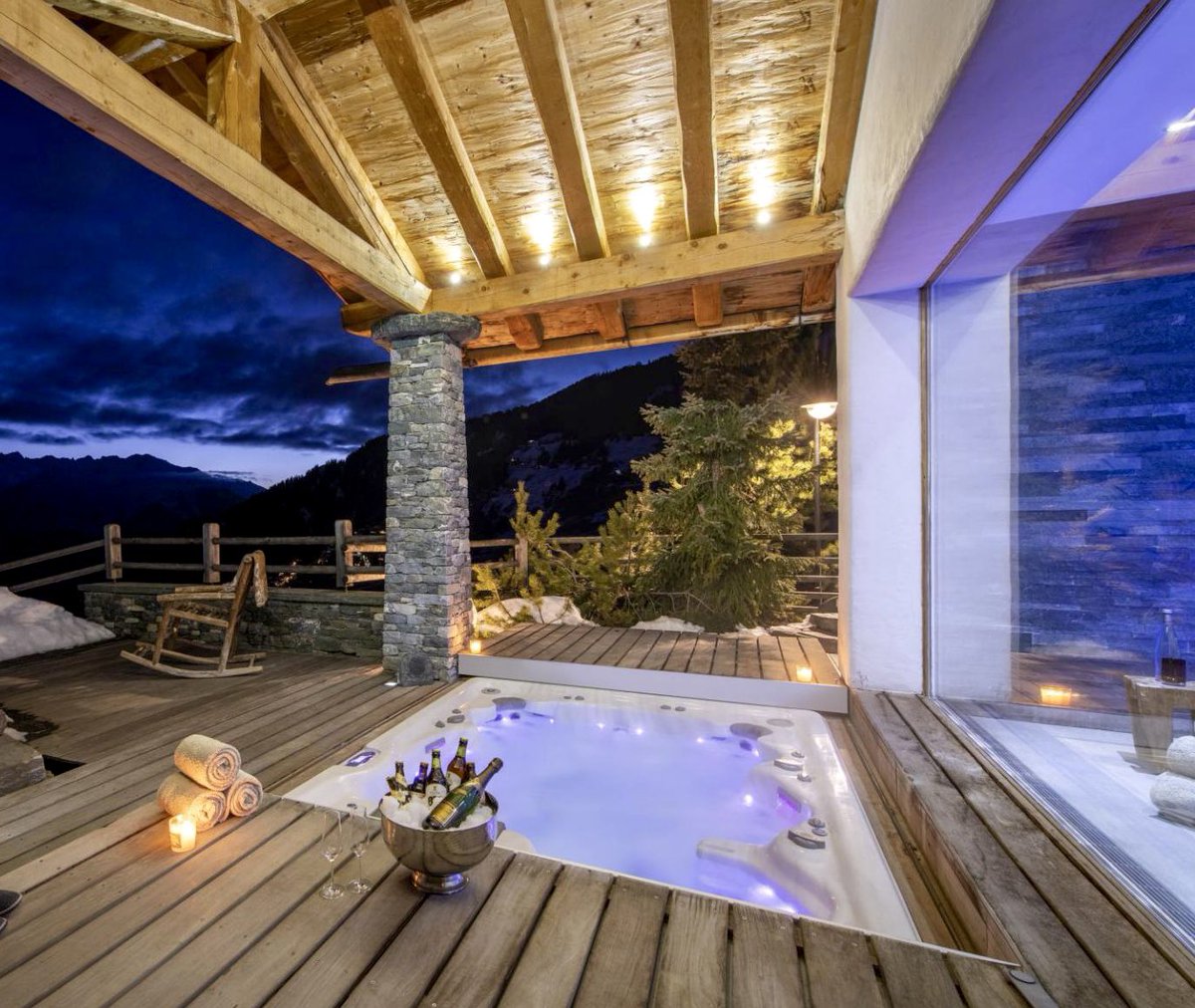 $QNT

DO MORE THAN JUST EXIST!

GIVEAWAY!

I share my night sky with you!

One person will Win 20 $QNT Tokens
worth $1,300 💵Dollars!

That;
LIKES, RETWEETS &amp; FOLLOWS ME!

Winner announced via video 🎥link!
JUNE 18TH 2022 🥳

<a href="/chainlink/">Chainlink</a> <a href="/GoingParabolic/">Jason Ai. Williams</a>
<a href="/cz_binance/">CZ 🔶 BNB</a> <a href="/BTCTN/">Bitcoin.com News</a> <a href="/cameron/">Cameron Winklevoss</a>