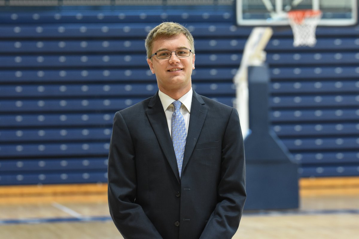 We are thrilled to announce <a href="/CoachRichter_/">Matthew Richter</a> will be joining the program (again!) as our assistant coach. It's a great day to be a Viking! #WeAllRow