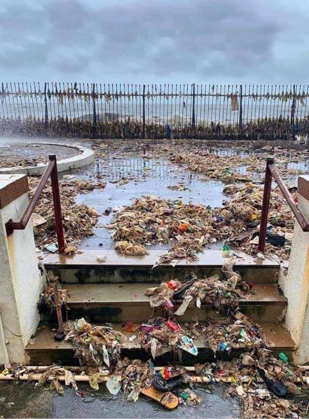 Anthonysarti201's tweet image. Je vous rends ce qui vous appartient, cordialement. 
- la mer .