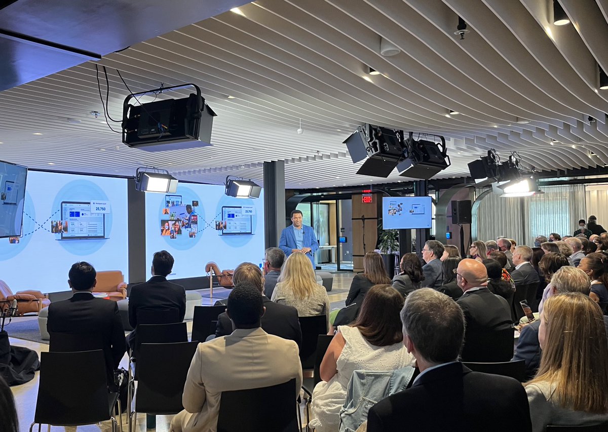 JLABS's tweet image. Your daily dose of inspiration delivered by the tremendous healthcare innovators at #JLABSDC! 👏🏻@AccGenetics @adipomics @algometRx @CorVistaHealth @CurrentSurgical @gabismartcare @ParadoxImmuno, @nanochan, &amp;amp; Tiny Cargo of @virginiatech. Learn more: jlabs.jnjinnovation.com/JLABSNavigator