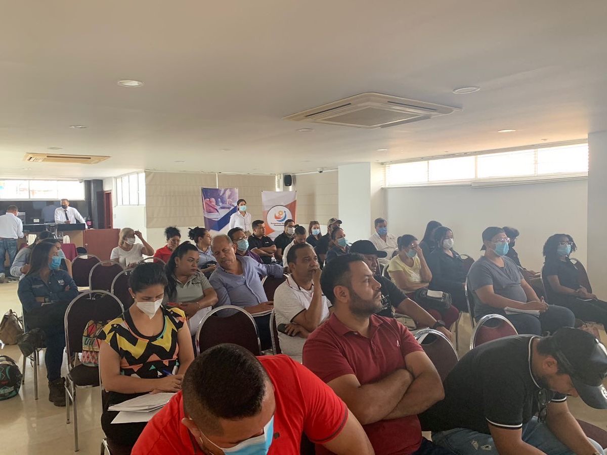 ccbarrancabja's tweet photo. En aras de contribuir a la creación de espacios de fortalecimiento con  proveedores de bienes y servicios, realizamos sistemática empresarial en articulación con ECOPETROL S.A https://t.co/JBthB8euw3