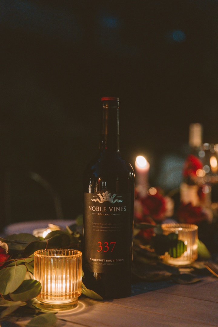 NobleVinesWine's tweet photo. Search: "Dinner party aesthetic"
Results: Our  ⭐️ ⭐️ ⭐️ ⭐️ ⭐️  #CabSauv

"I’m no sommelier, but this is my favorite cab! You have to give it a try!!!" #NobleVines 

Leave your review: https://t.co/Xxz2nrpmLT https://t.co/Oe8RsAUOuc