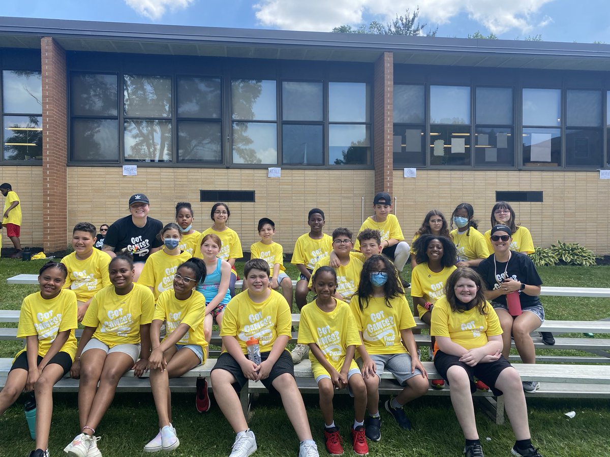 Julianne Goldy tweet media