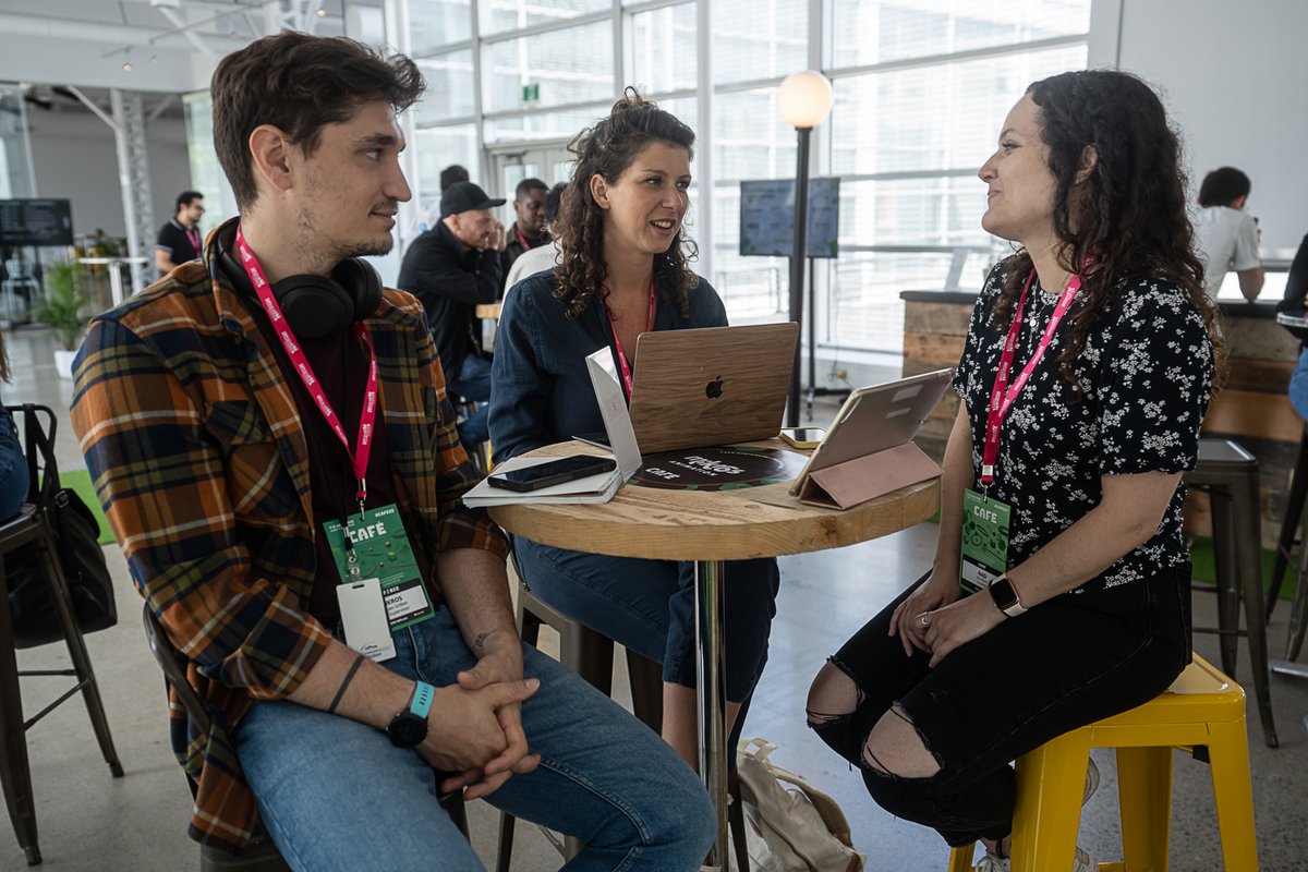 bctq_qftc's tweet photo. ☕ Retour en images sur cette seconde journée de #CAFE22
Merci à nos panélistes qui ont rendu cette journée riche d'apprentissage et de partages sur les #vfx et l'#animation ! https://t.co/RfoCzB0q6I