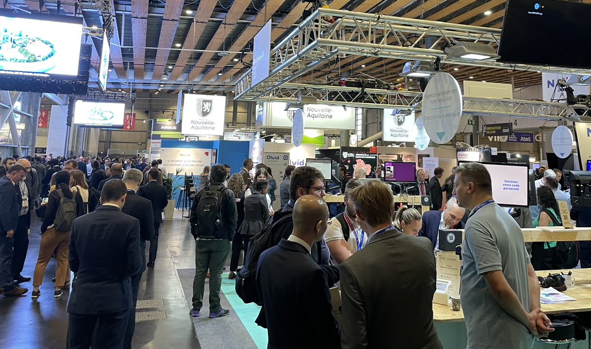 Très belle journée au <a href="/FIC_eu/">karen</a> pour rester en veille et imaginer le robot le plus sécurisé au service des assureurs/courtiers santé.⚙️🕵🏻🎯#cybersecurity