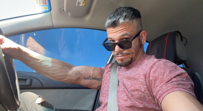 Do you want a ride? https://t.co/uJvBfsW8Ar<a href="/tag/physique"class="tags"><span>#physique</span></a>