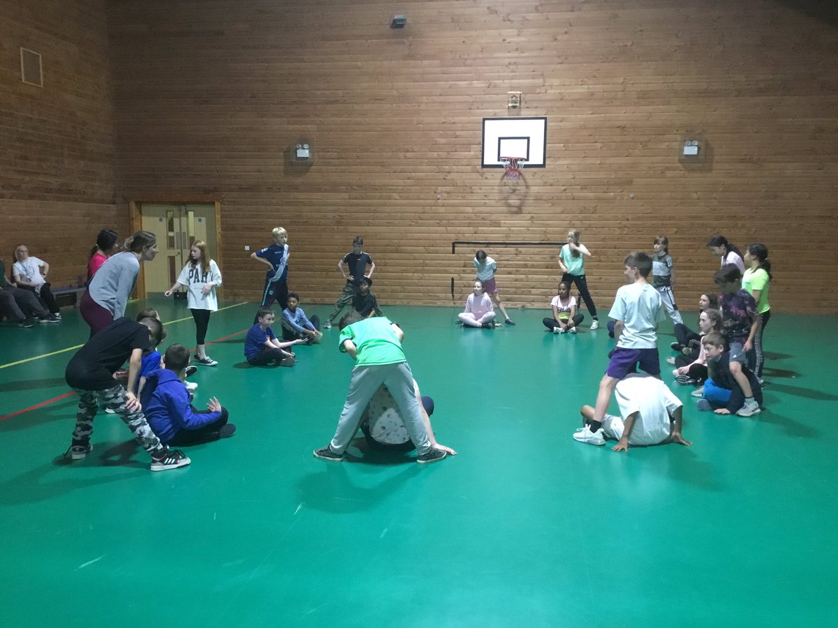 stjosb30school's tweet image. Some team games to finish off the evening here at Whitemoor Lakes. Getting them moving around, suitably tired ready for bed...