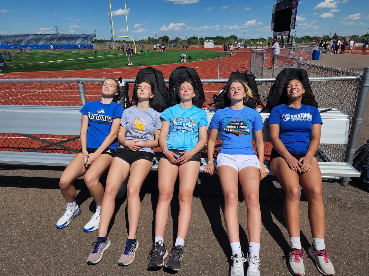 Feeding the cats!  Tuned up ready to go at state. <a href="/OwaGirlsTrack/">Owatonna Girls Track</a>