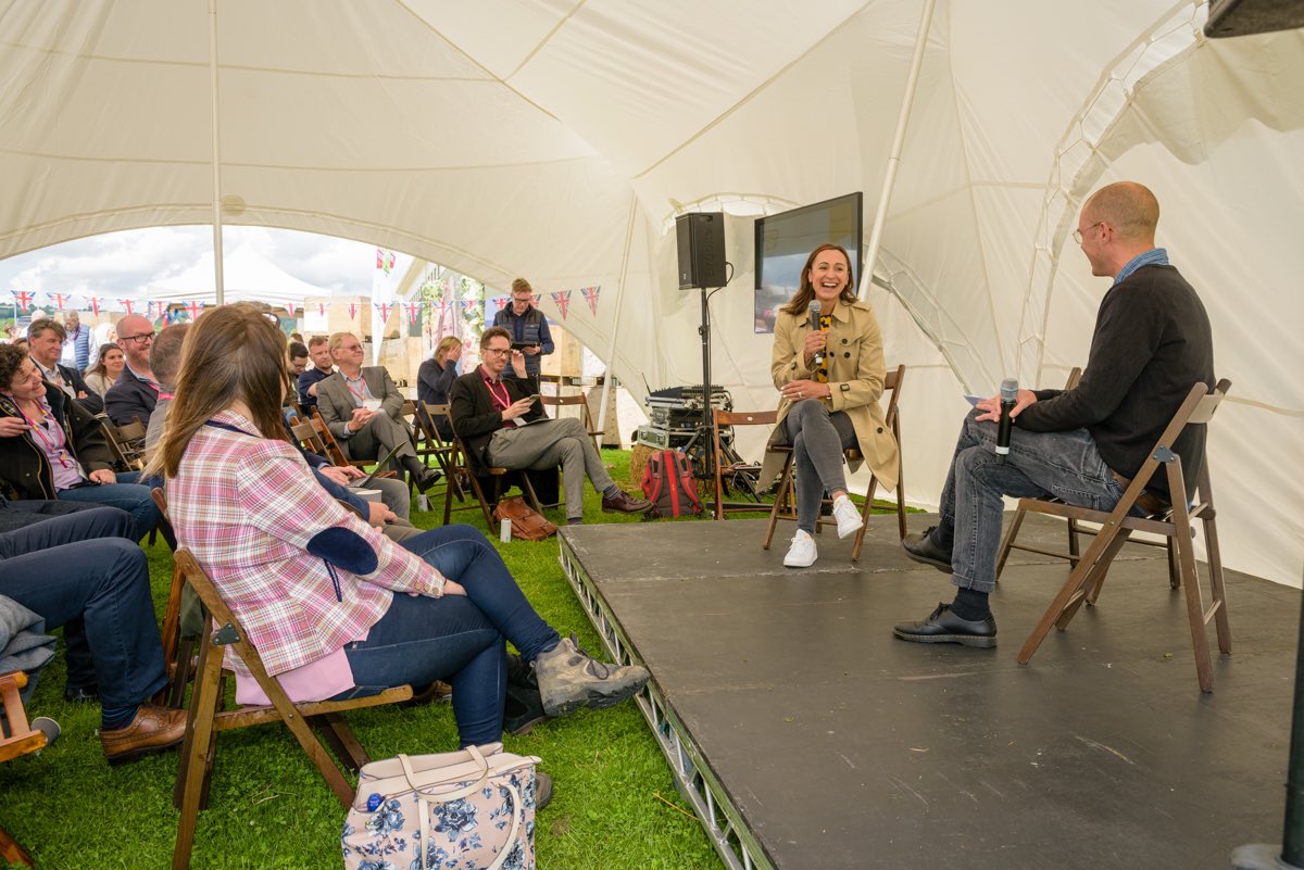 Chris White tweet media