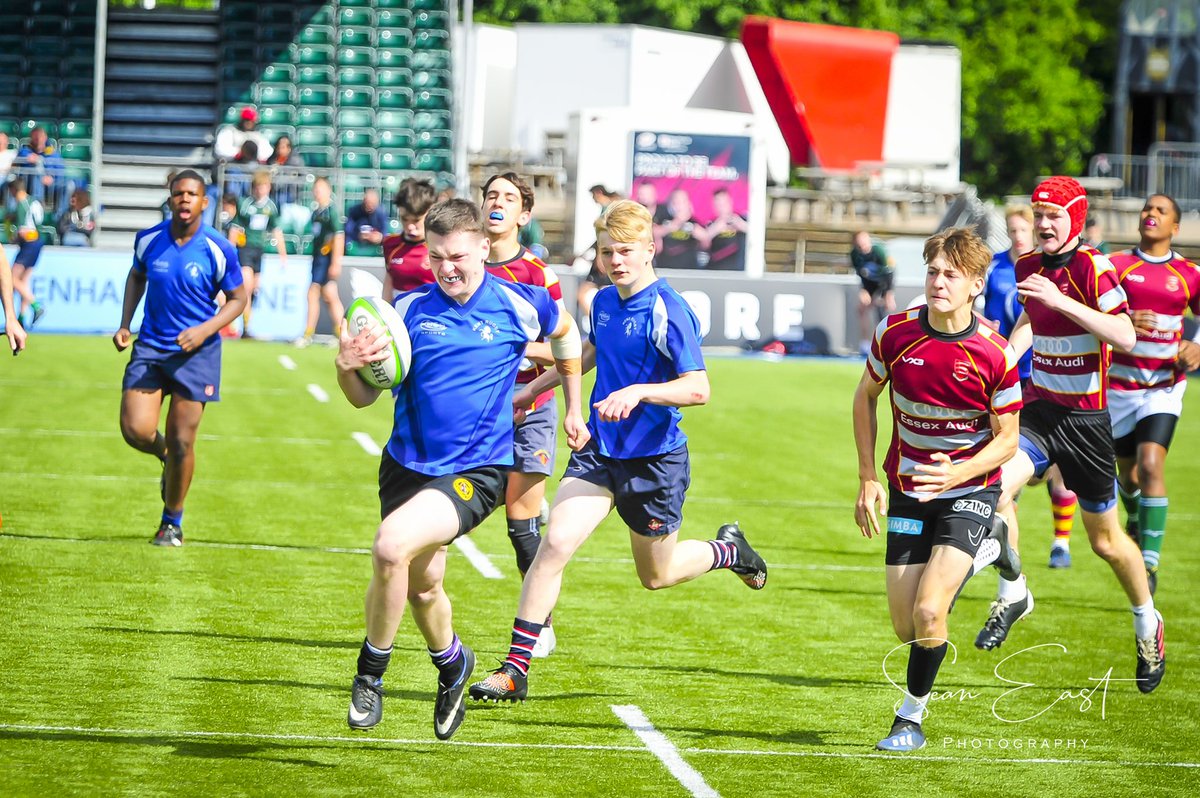 Our U15s take StoneX 👊🏼 Not so long ago, we welcomed 6 mixed-county teams for a round robin tournament at StoneX, where they demonstrated phenomenal wolfness and strong Saracens values in their games 👏🏼

📸: Sean East Photography and Saracens Junior Academy
#StrongerTogether ⚫️🔴