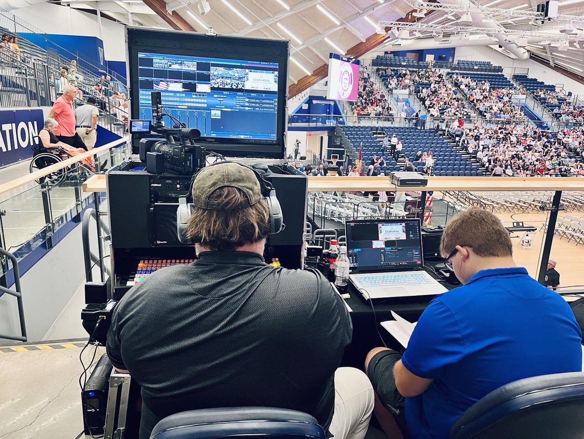 Active Image Media tweet media