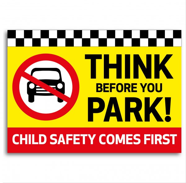 CrossgarYL's tweet photo. Please, please,please think about where you park when attending the Youth League.
Poor parking can cause problems for children , other drivers and the residents of Lislea Drive. https://t.co/tPJnCLRjWP