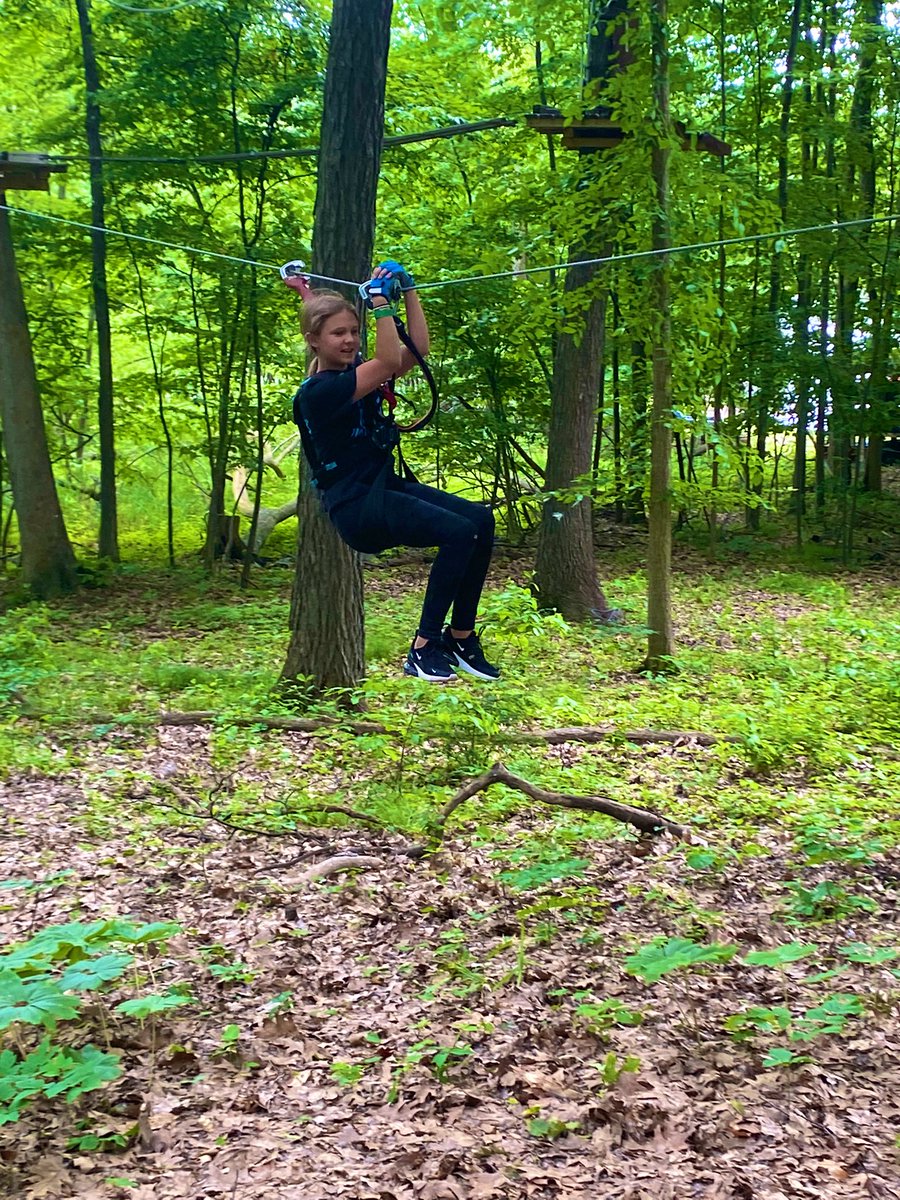 MrsHusekViolet5's tweet photo. BEST DAY EVER! Tree Runner Adventure Park never disappoints. We loved watching these 5th graders in action. Today was a gift! 💕 #mylsps @VioletAllStars https://t.co/xPCi43CNR8