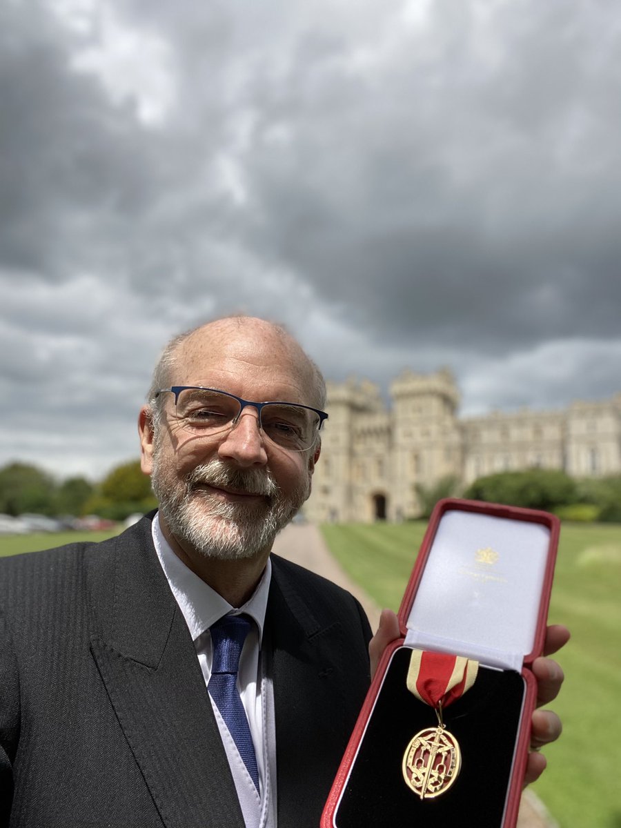 A super day at Windsor Castle with HRH Prince of Wales, who asked about the team <a href="/OxfordVacGroup/">Oxford Vaccine Group</a>