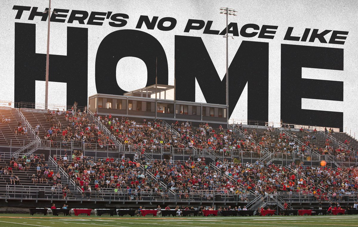 MenaceSoccer94's tweet photo. Valley Stadium. Saturday Night. Under the Lights. Menace vs Minneapolis City.

Where else would you rather be?

🎟 https://t.co/Ppr87fmQfX

#UpTheMenace | #DefendDesMoines https://t.co/KTZoInq2O1