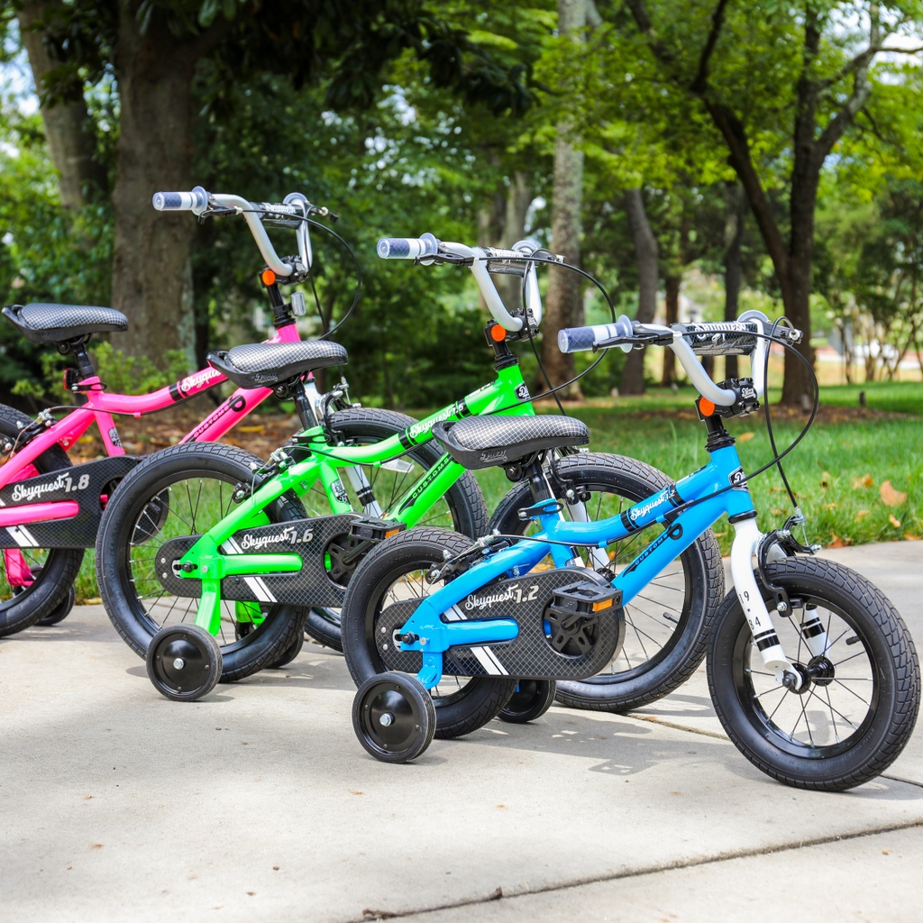 DynacraftWheels's tweet photo. Be like Goldilocks and find the perfect fit. Our #Duzy Customs Skyquest collection comes in 5 colors and 4 sizes so you can find the one that's just right. ๐ป๐ป๐ป #FunOnWheels
https://t.co/wZB9oGkpZ6 https://t.co/kaLT2NE8iw