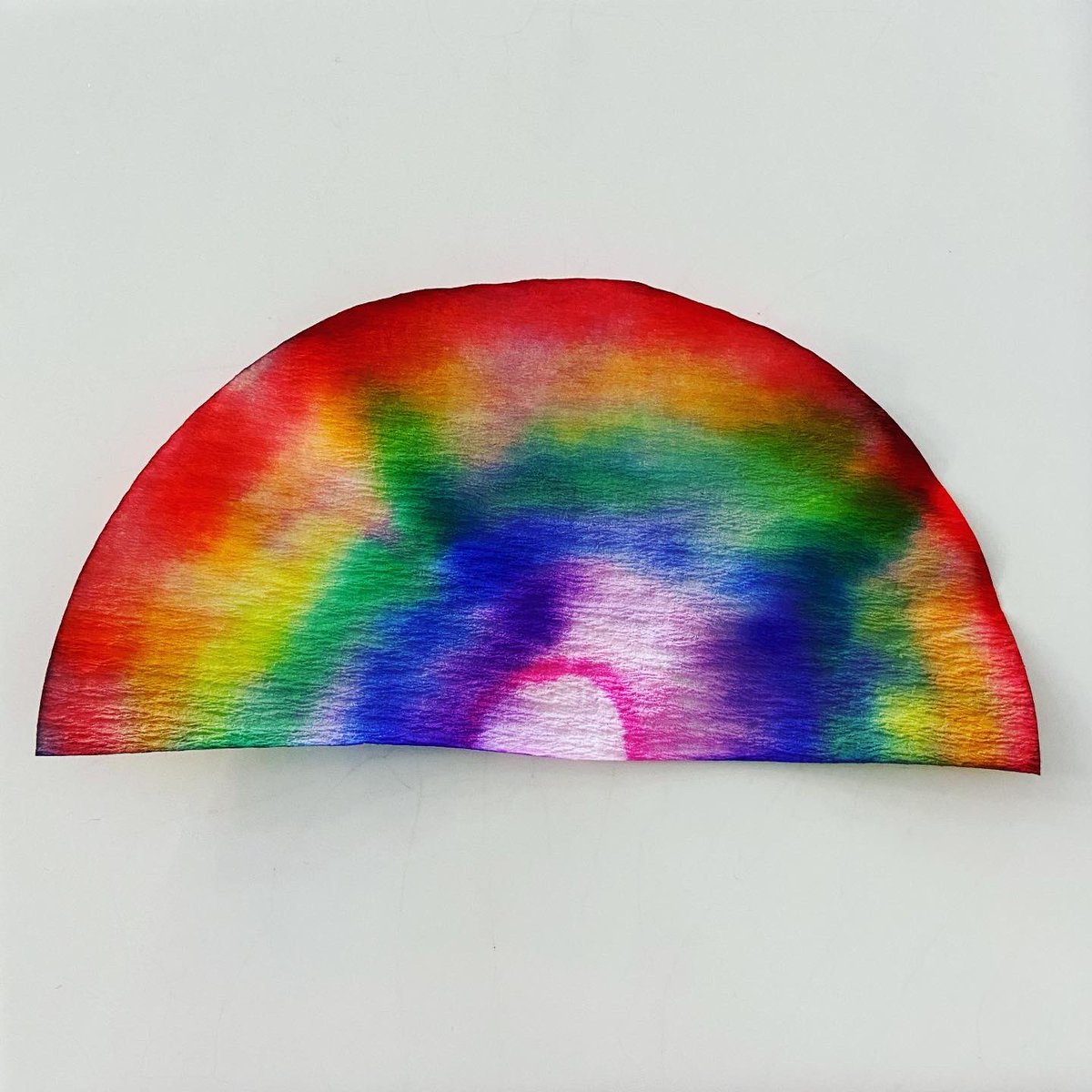 Growing rainbows with the Science Club today to help decorate the Science Department for #pridemonth 🌈👩‍🔬🧑‍🔬 some fantastic results 😍

<a href="/BA_Pride00/">Bishy pride</a> <a href="/BishopbriggsAC/">Bishopbriggs Academy</a>