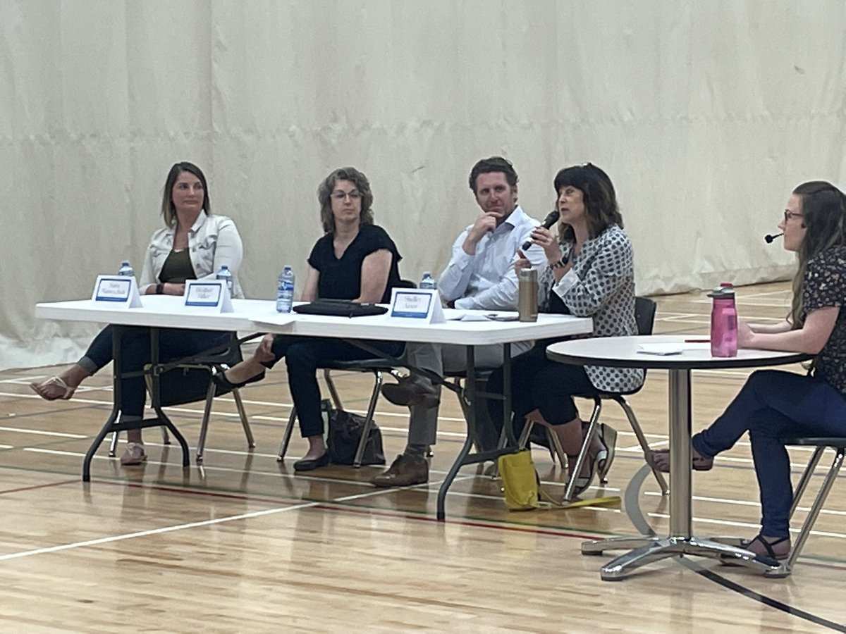 Brett Schmall tweet media