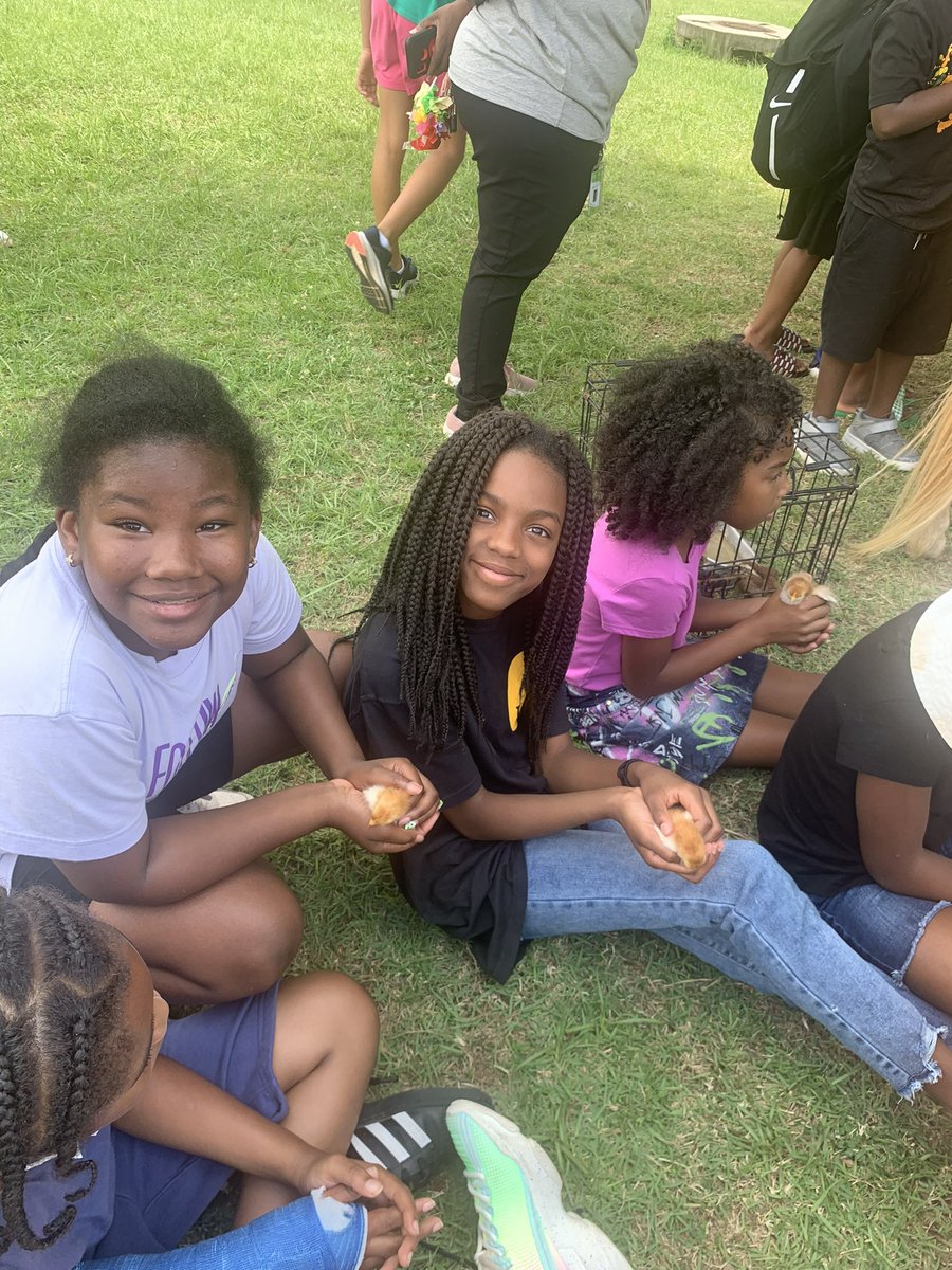 TASPA_TCS's tweet photo. The Barnyard came to TASPA today! #tcslearns #tcssummer @TCSBoardofEd https://t.co/h4X6y0ImTO