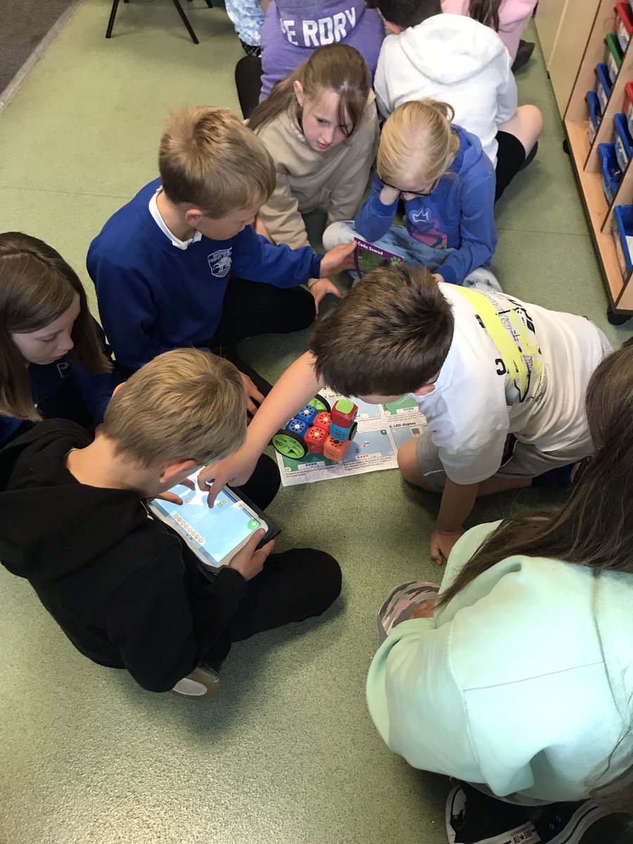 broxburn_ps's tweet photo. P4a enjoyed their visit from the Scottish SPCA yesterday as part of health week. They had a great time coding robots, playing brainbox games and teaching their teacher some facts about animals. @ScottishSPCA #AnimalWISE #healthweek #STEM #coding https://t.co/MyjK8Mb01W