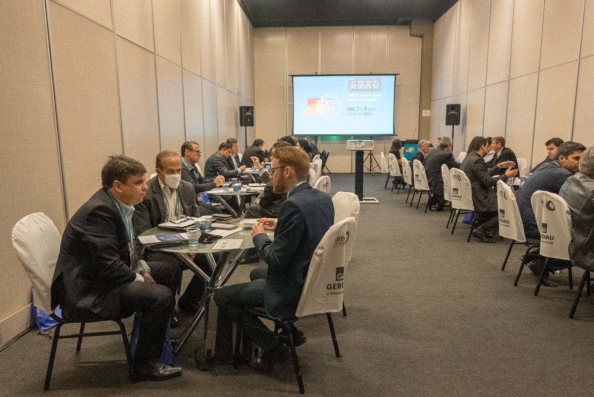 abm_brasil's tweet photo. Além da ampla programação composta por sessões técnicas, plenárias , painéis e mesas-redondas, a ABM WEEK tem é um momento para se fazer negócios. Hoje aconteceu a Rodada de Negócios, em que fornecedores têm reuniões com grandes empresas do setor #abmweek #AW6 #sp #negócios https://t.co/YqMKPBxF3m