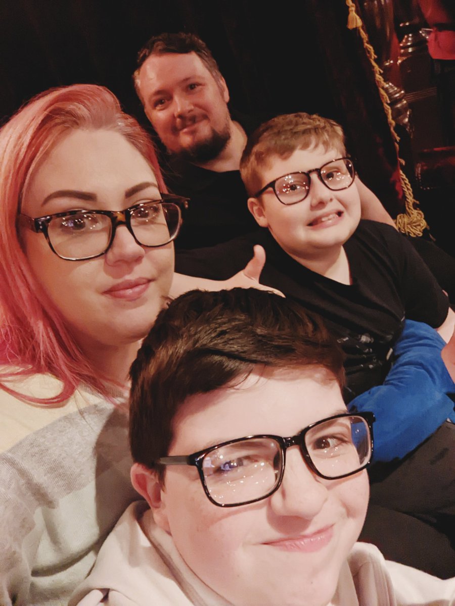 SophiaZeta's tweet photo. Yup, that's about the best family photo yet! ๐Having a fantastic time watching @mischiefcomedy at @TheatreRoyalNew
Apologies for Luca getting very excited and shouting out like he was at home ๐#trevorman! #autism #theatre #playgoeswrong https://t.co/XiKeJZLXHB
