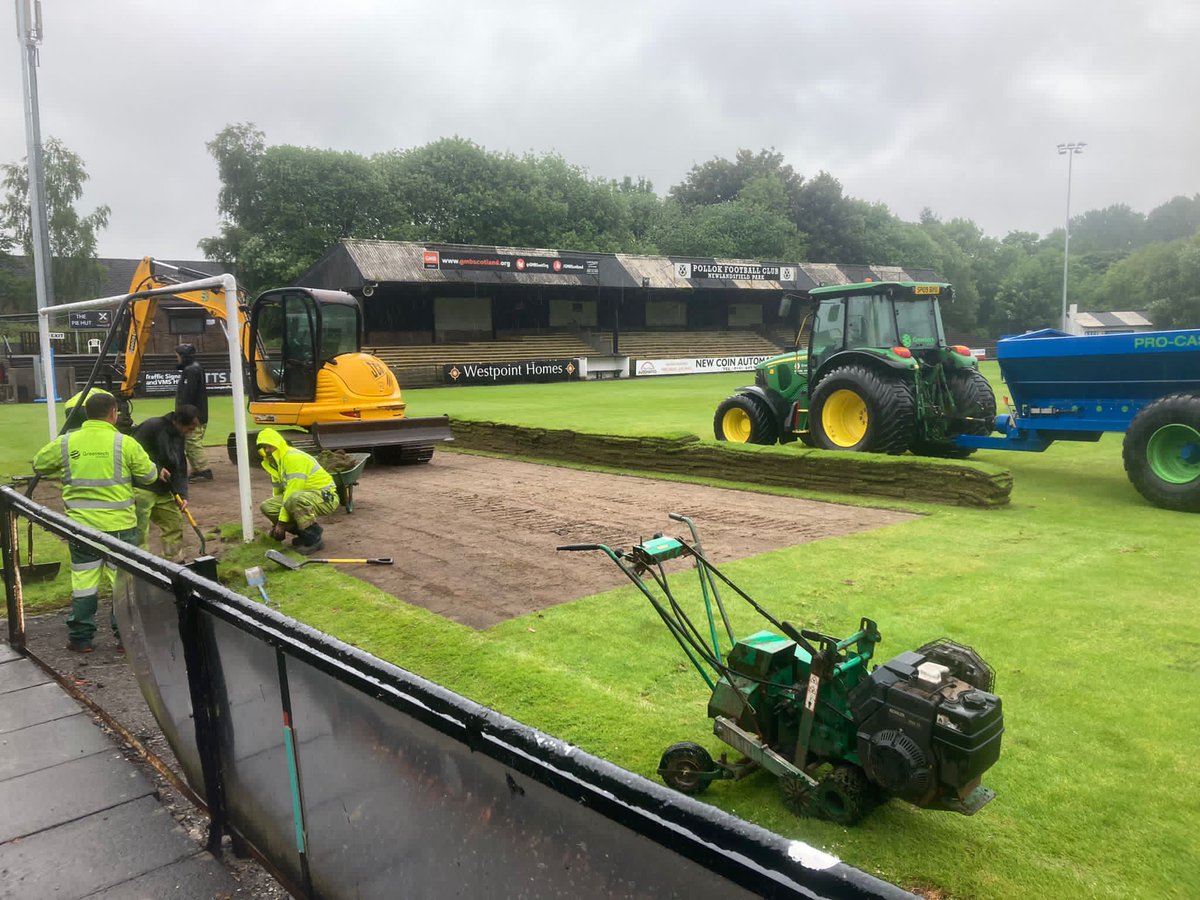 pollokfc's tweet photo. Important Groundworks have started at Newlandfield https://t.co/8GMaegR8Wb