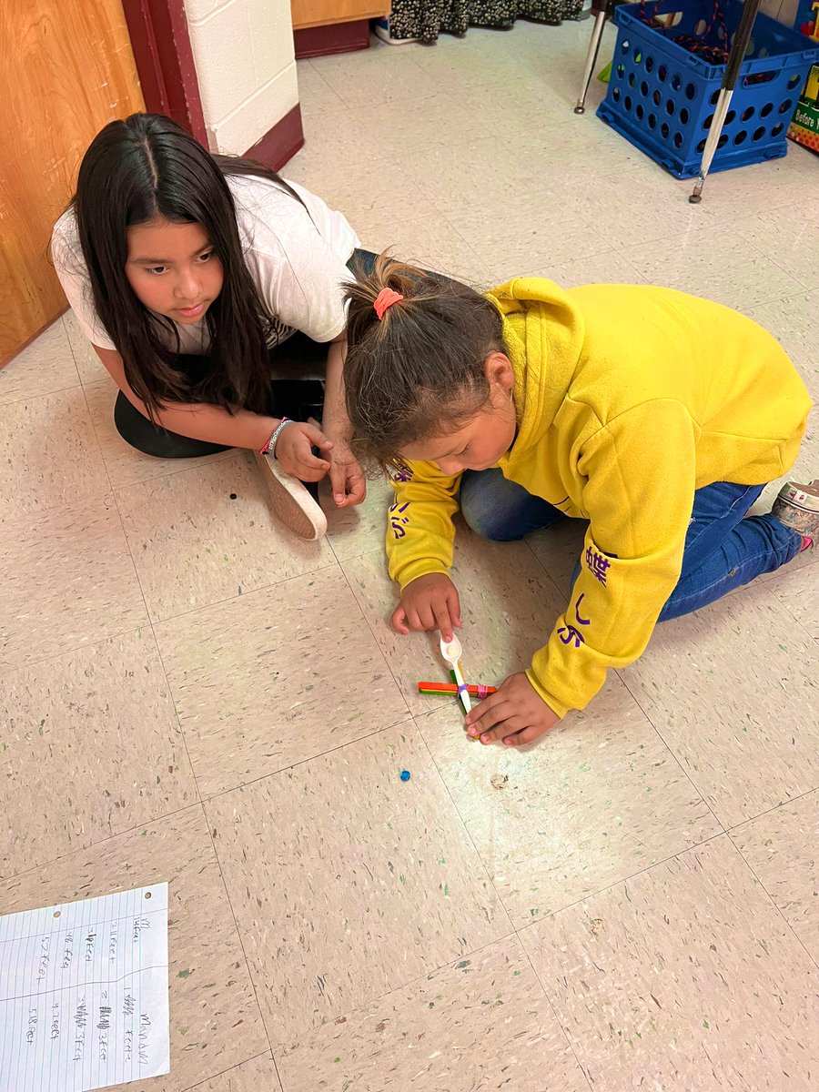 roselimald's tweet photo. Today we learned with the Catapult Stem Challenge. Incorporated math, science, engineering and technology in our design process. Students worked with each other and hypothesized how to make a more powerful catapult. #funsummerlearning #LFCISDlearn #mystudentsarethebest https://t.co/917ANhRFsR