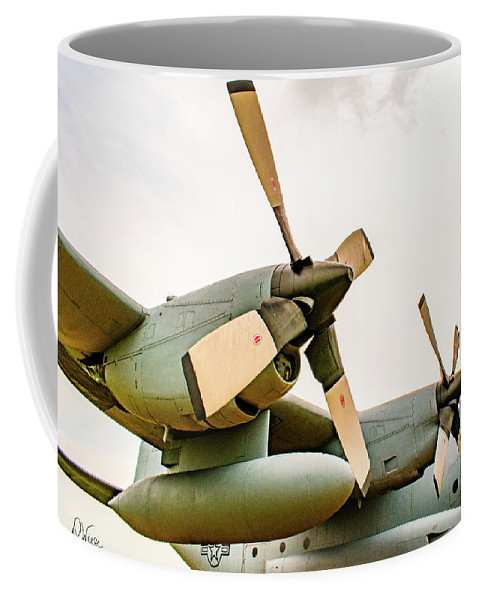 denisew428's tweet photo. #coffeemug #coffeelover #military #propellors
#gifts #giftideas
https://t.co/ZZxpGAGViX 

#BuyIntoArt #FindArtThisSummer #GiftsForDad https://t.co/oBO1OGPCHo