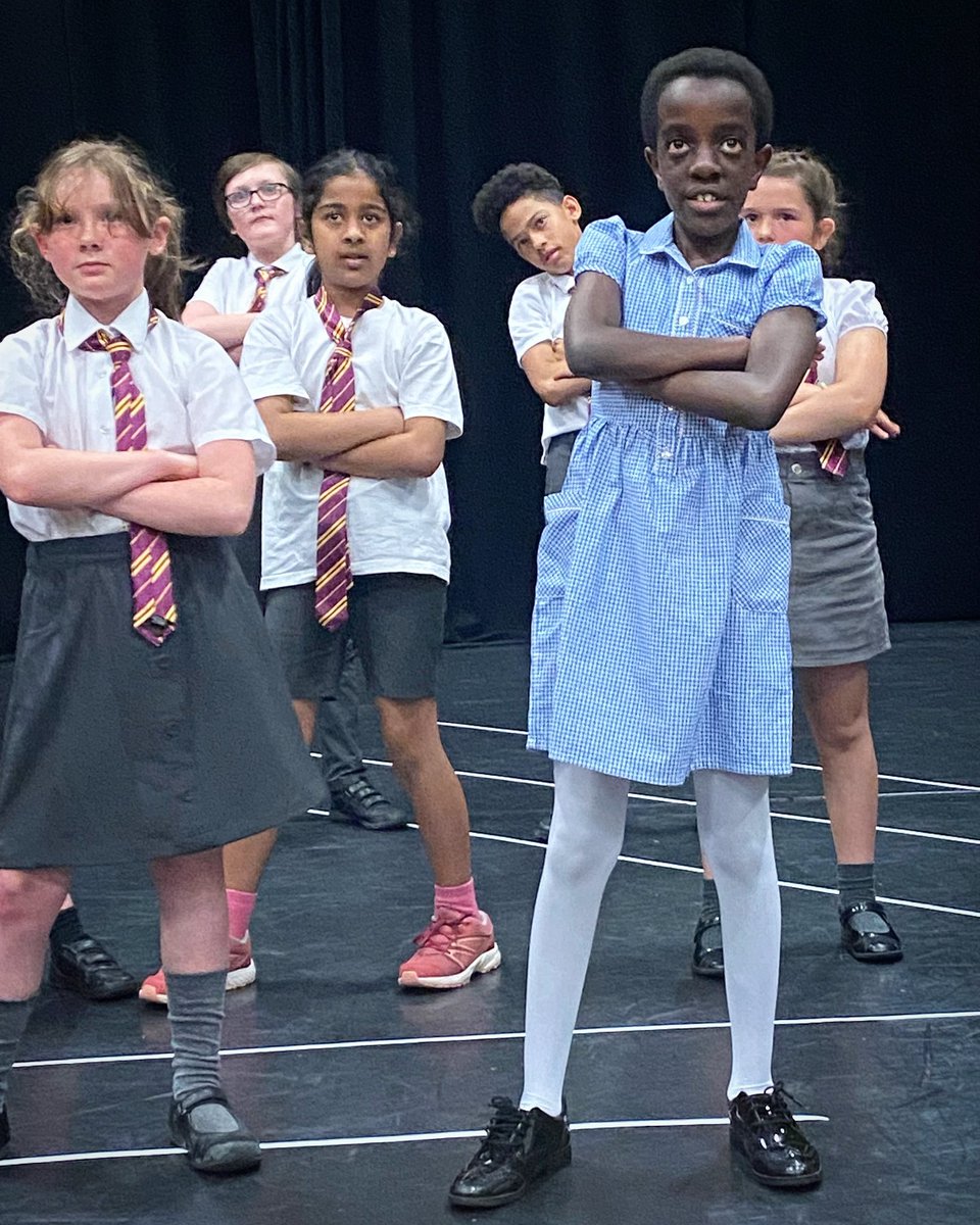 Our Musical theatre kids are working so hard getting ready for their summer show. We’re super proud!
#theatrekids #summershow #rehearsals #dramakids #musicaltheatre #youngperformers #stageready