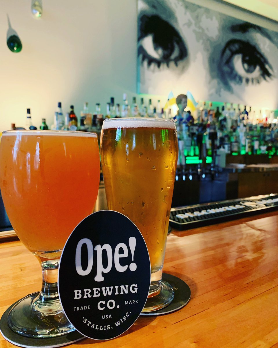 Here at The Sugar Maple from 5-8pm 🍻 Come hang!