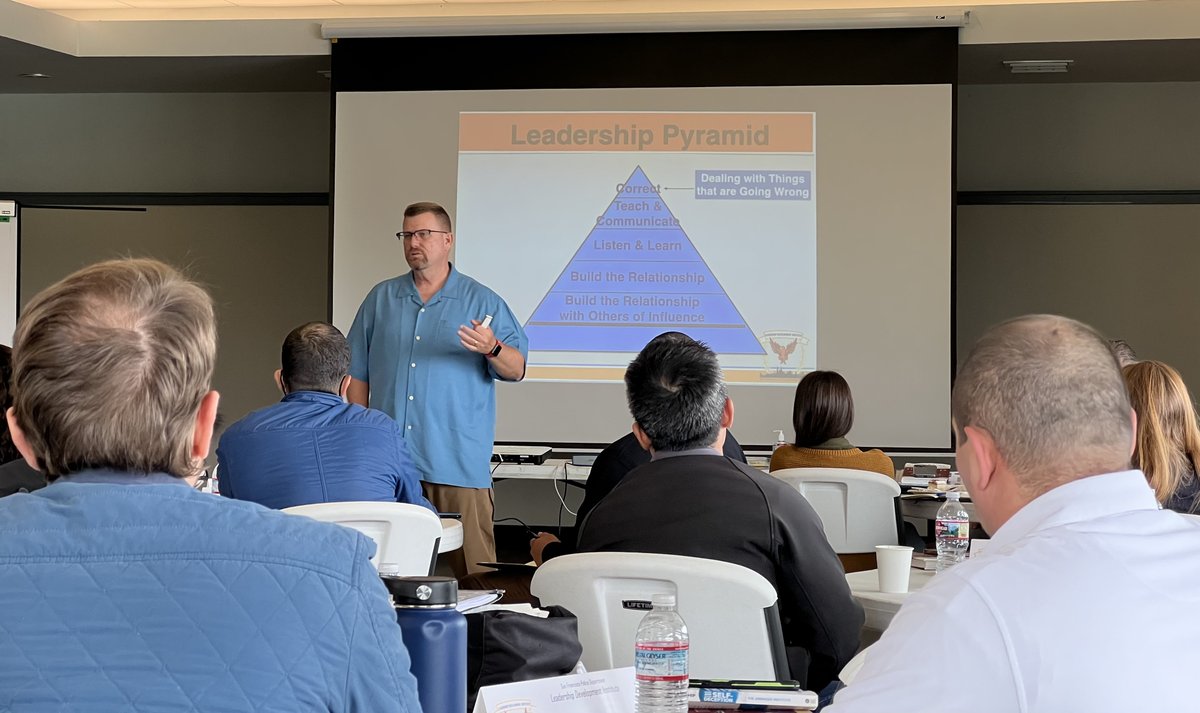 bluecourage's tweet photo. Today Michael &amp; guest speaker Dan Schmer, spent the day speaking about  Arbinger Leadership &amp;Self-Deception for the 4th Leadership Development Institute session for San Francisco PD’s Cohort 4. Jack opened the day to get some great energy going! #bluecourage @SFPD    #sfpdldi https://t.co/tgHaBc448j