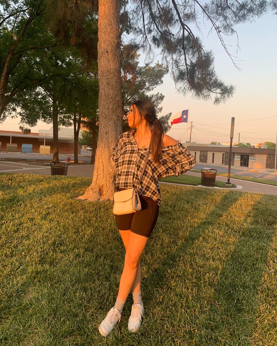 amber 🤍 (@aamberrrleee) on Twitter photo 