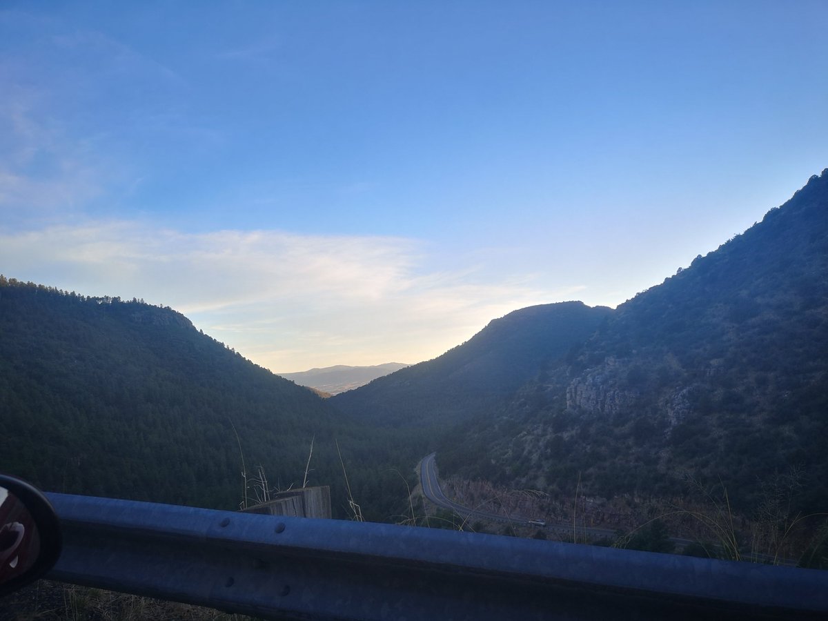 davecalderbank5's tweet photo. Probably just done one of the greatest drives in my life... #arizona #verdevillage https://t.co/8zn3vUGFJT
