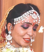 timesofindia's tweet photo. Just a girl who cared to try, #Kshama wrote in mehendi

"It had to be a hush-hush affair as only 10 of my friends and colleagues attended the ceremony," said the 24-year-old bi-gender who got officially #married 

https://t.co/etXNtNBDqC 

#Sologamy #KshamaBindu https://t.co/CNeco5JkaW