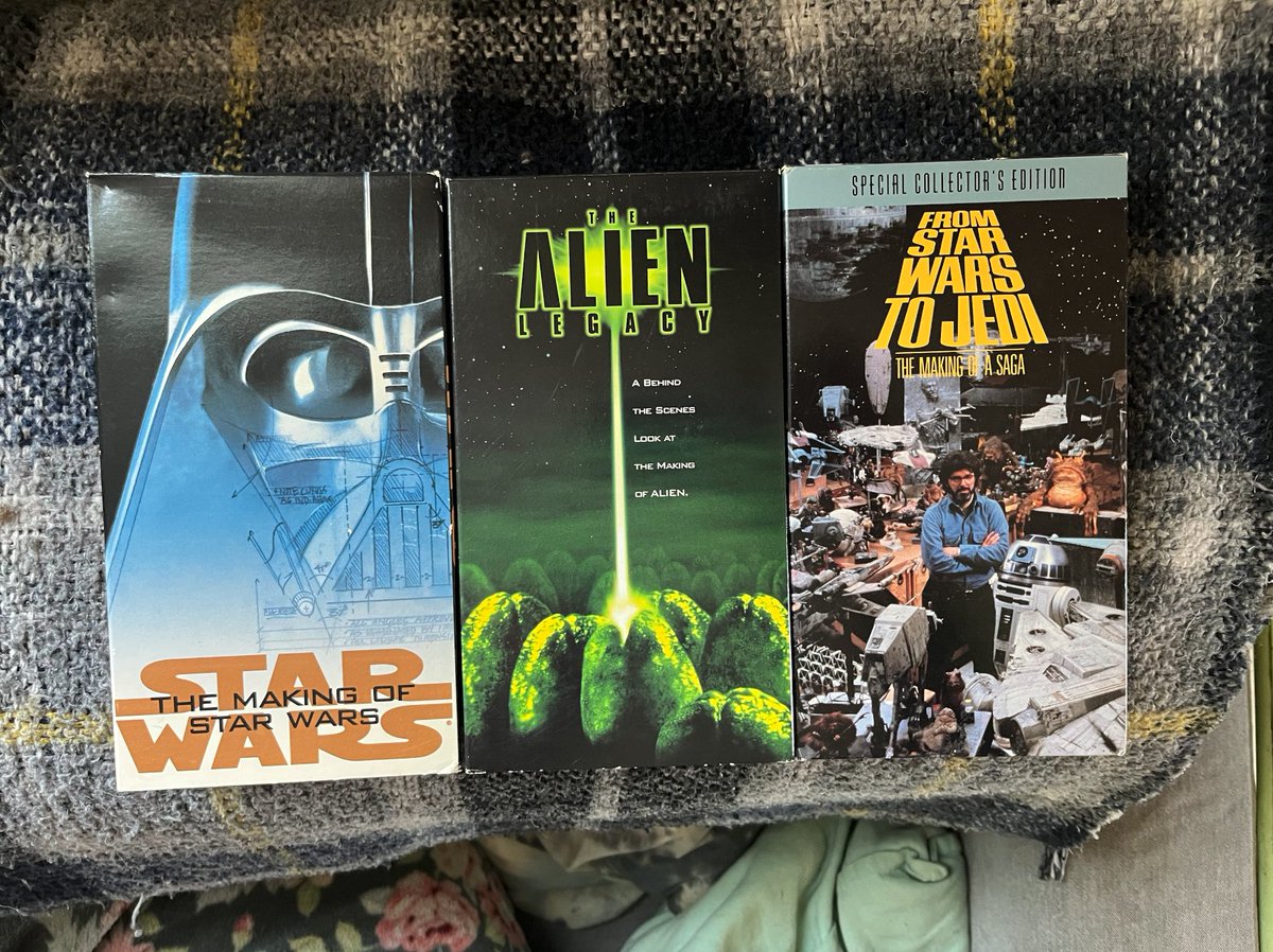 MSimonT3K's tweet image. #HowDidThisGetMade?
#VHS #StarWars #Alien #Poetry