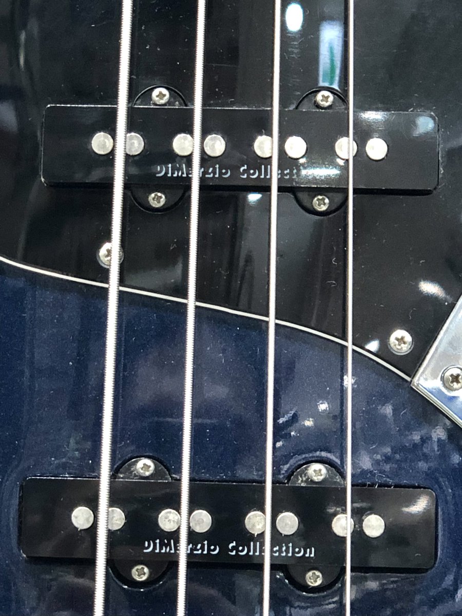 wattmann_stk's tweet photo. こんにちは!
#FenderJapan 買取させていただきました!
ガンメタのマッチングヘッドが特徴的な #JazzBass です!
エアロダインシリーズの最上位機種で #DiMazio のピックアップが搭載されています‼️
是非店頭でお確かめ下さい👀
ご試奏もお気軽にどうぞ!また、買取の方も随時お待ちしております🙆♂️ https://t.co/TPPDIBn5BT
