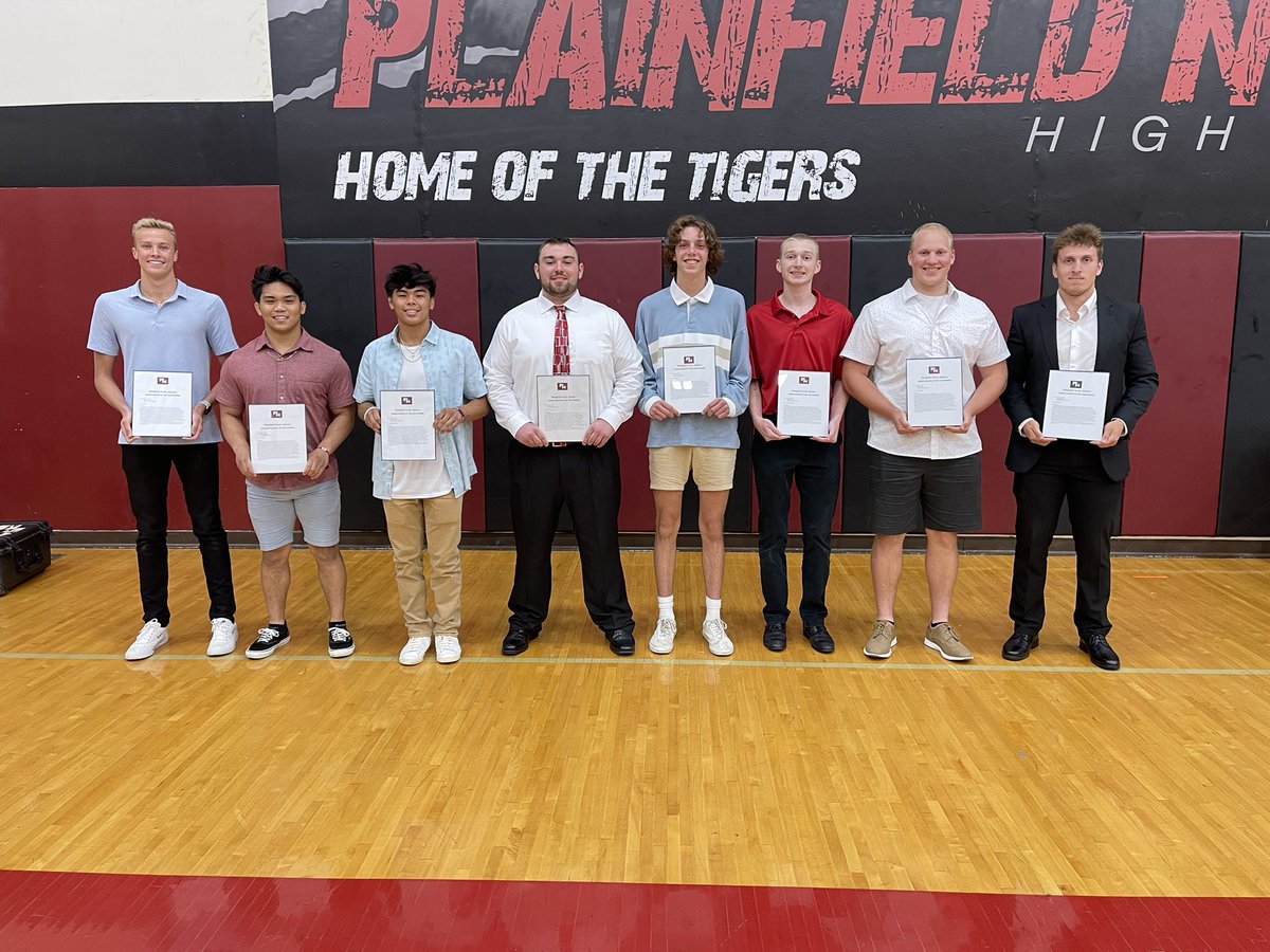 Congrats to the amazing senior athletes at North who were nominated by coaches for the athlete of the year!