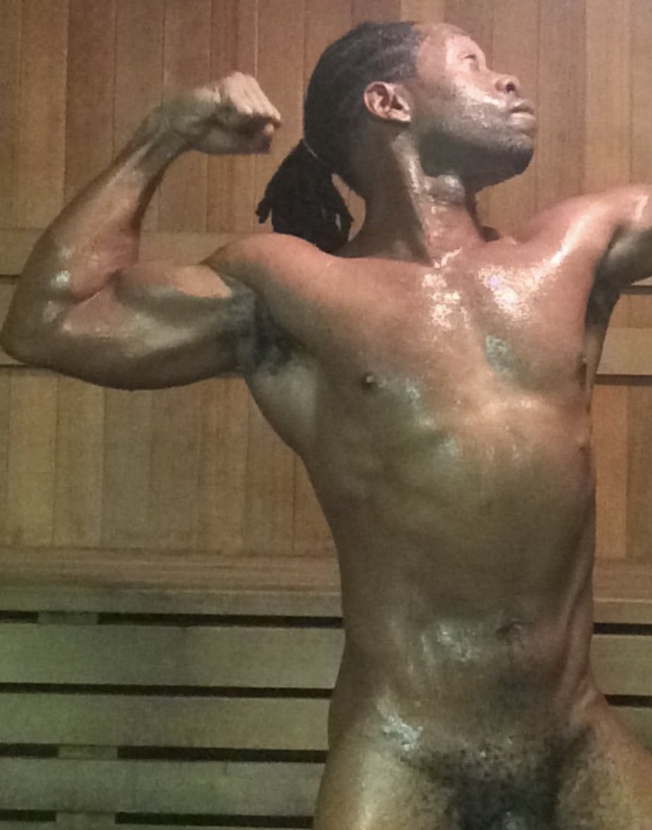 McintoshRasheed's tweet photo. #nakedinthesauna #therapeutic #sweatout #impurities please look at this as artistic and bodybuilding not sexually. You can lust if you want but that’s not what this is about.💯💪🏾💪🏾👍🏽👍🏽👊🏽 https://t.co/ZcaOGkenYn