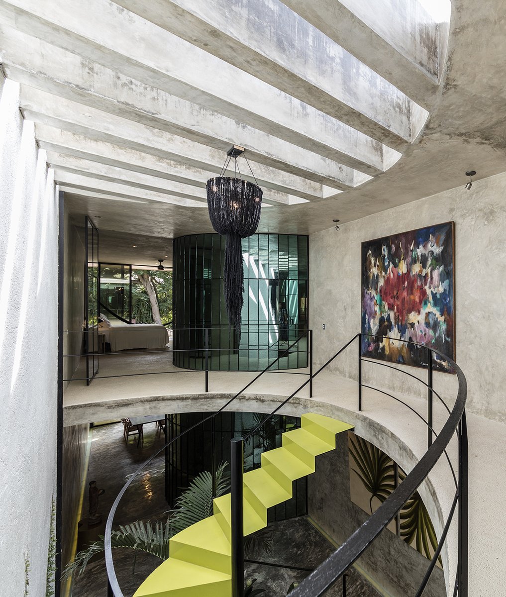 Arquitectos_MX's tweet photo. Casa Kaleidos / Taller Estilo Arquitectura

Fotografía: David Cervera / Elías Collí Medina

Proyecto --> https://t.co/0uyFpdLtb5

#Arquitectura #Architecture #SoyAMX #Mérida #México #Casas #Houses https://t.co/kxjatTmYX0