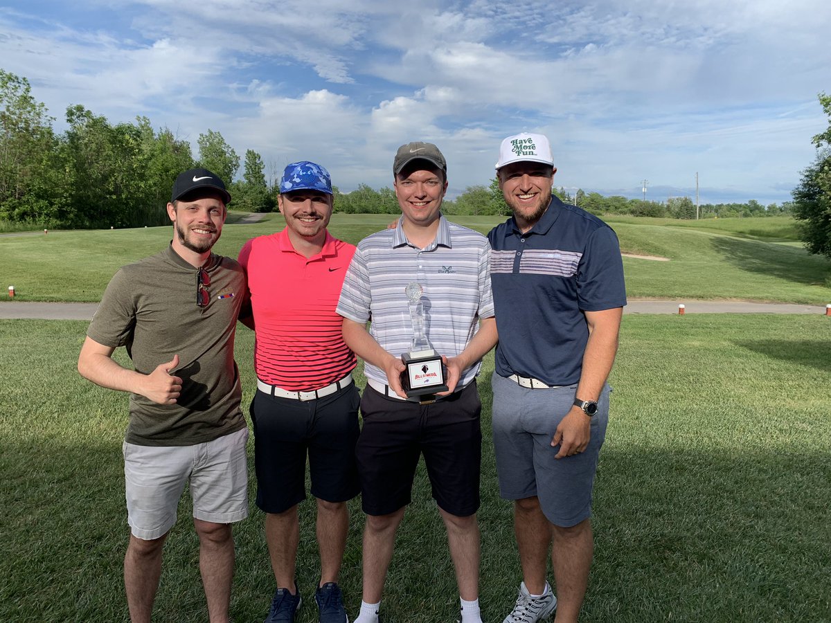 BuffaloBillsPR's tweet photo. Congratulations to the 2022 Bills media golf tournament winners @NateGearySports @MattBarkley @AJFeldmanTV & Bills staffer Justin Frentzel. https://t.co/wLpdAwyfce