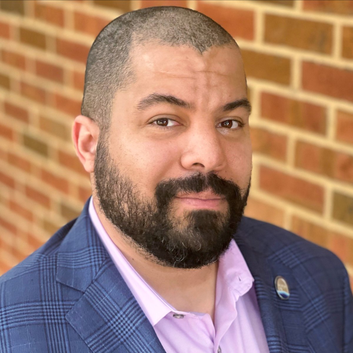 Meet Jordan Cooper, #STLCC's new dean of #nursing! He is a registered nurse, board-certified family nurse practitioner, and #STLCCalumni. Learn more about Jordan and what he hopes to accomplish in this new position: bit.ly/3MAZmEz