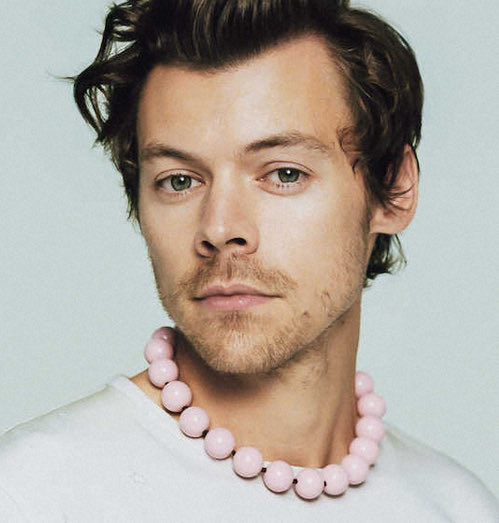 🚨|  Harry interpretará una canción de "Harry's House", que se revelará justo antes del estreno del vídeo. Se dice que la interpretación es "una versión especial de la canción que difiere de la grabación original"