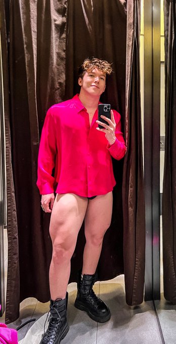 ¿Que tal me queda la camisa? https://t.co/KcaTFj2a4b