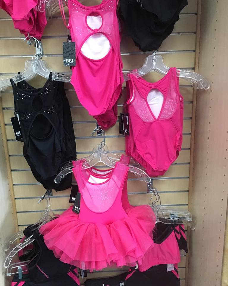 CapezioDance's tweet photo. Capezio Dance Dress up in stylish dance apparel from Capezio Dance Riverside, CA (866) 456-2046 #danceWear #DanceApparel #DanceShoes #DanceShorts #GirlsDanceSupplies #ChildrenDanceWear #halfsoleshoe #dance https://t.co/R6qdH2fspc