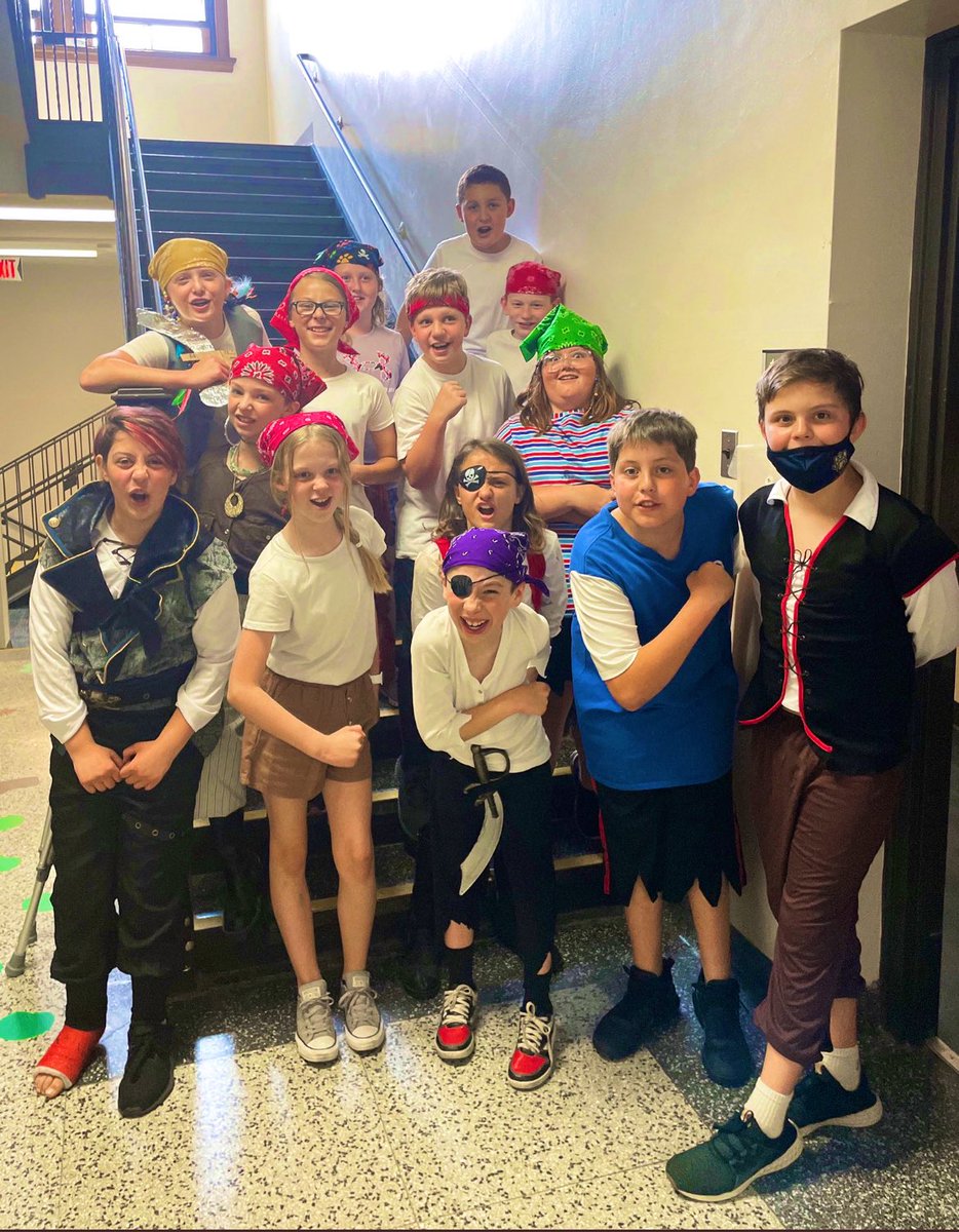 Gorham Intermediate School tweet media