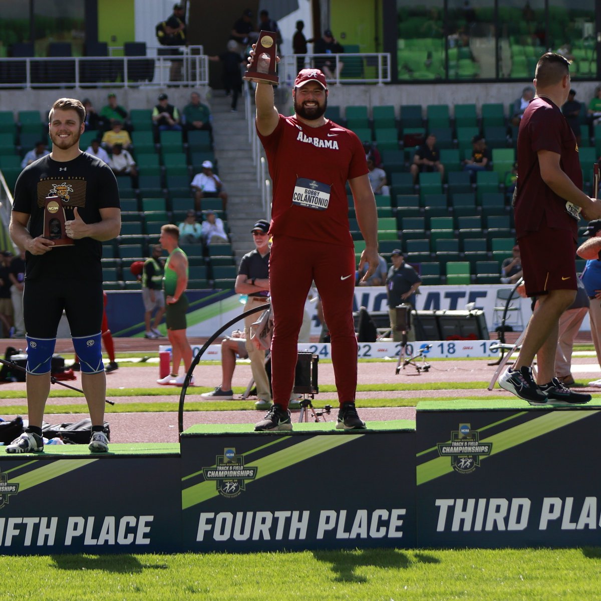 On the podium at the national championships!! 

#NCAATF #BamaThrows #RollTide